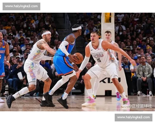 俄城球迷深夜燃情接机！雷霆携抢七战意返主场，全城静待终极一战